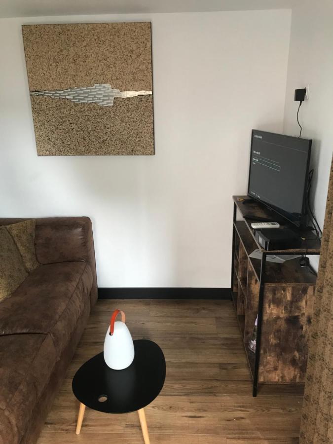 Chalet Cosy Atypique Vichy Bagian luar foto